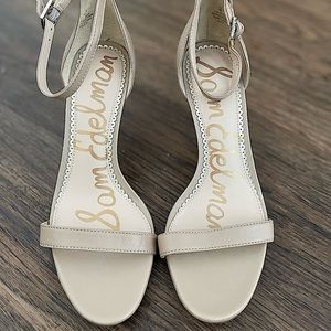 Sam Edelman heel